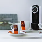 Royal Modern أذيخي