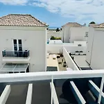 Royal Modern