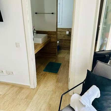 Royal Modern Villa *