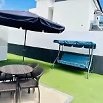 Royal Modern