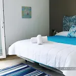 Royal Modern